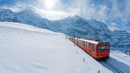 27 Day Switzerland by Rail with Magnificent Europe (APT)